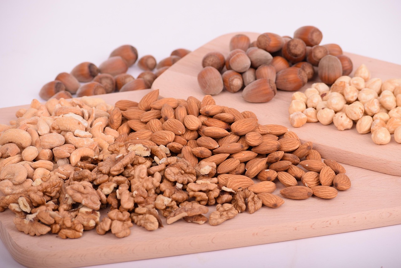 nuts, almonds, seeds, food, batch, nutrition, diet, cereal, walnuts, cashews, hazelnuts, natural, organic, vegan, eating, vegetarian, snack, protein, nuts, nuts, nuts, nuts, nuts